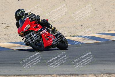 media/Mar-28-2022-Superbike Trackdays (Mon) [[b8603d0f67]]/Open Track Time/Turns 9 and 10/